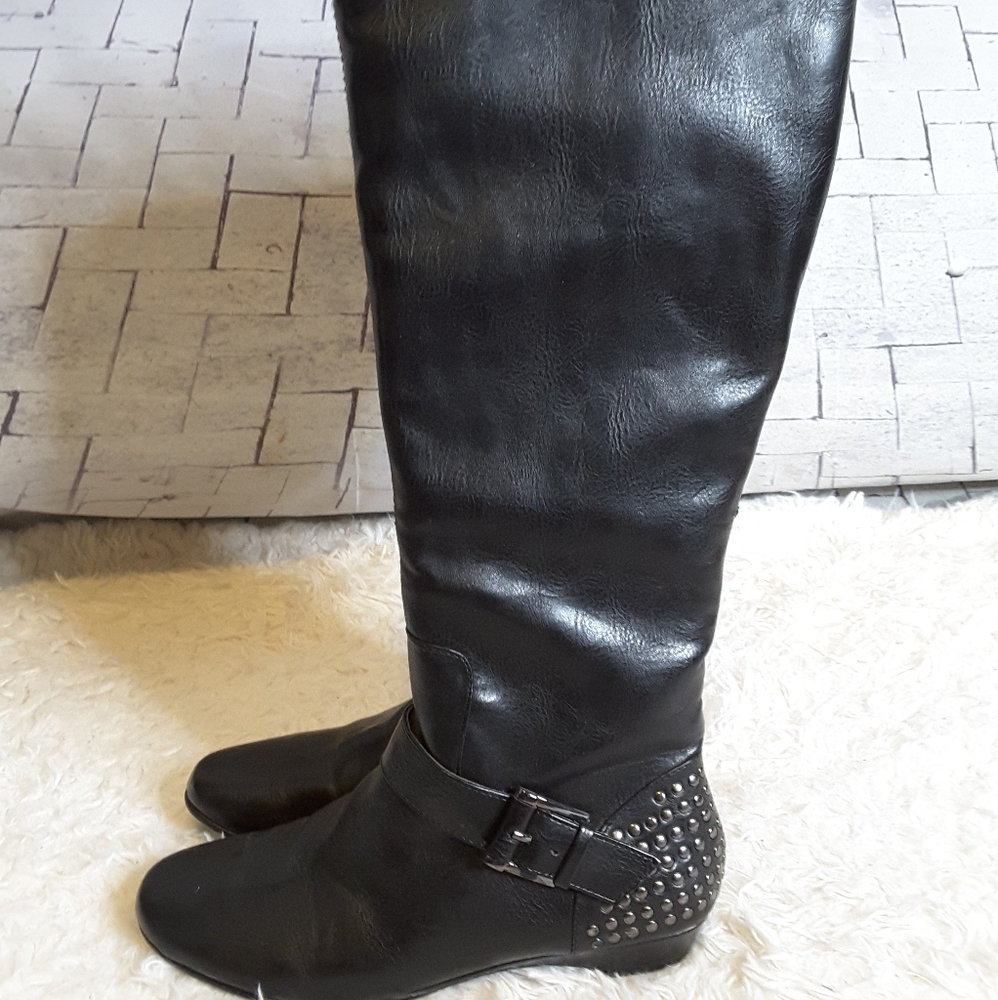 Aerosoles Sottoman black studded tall moto boot